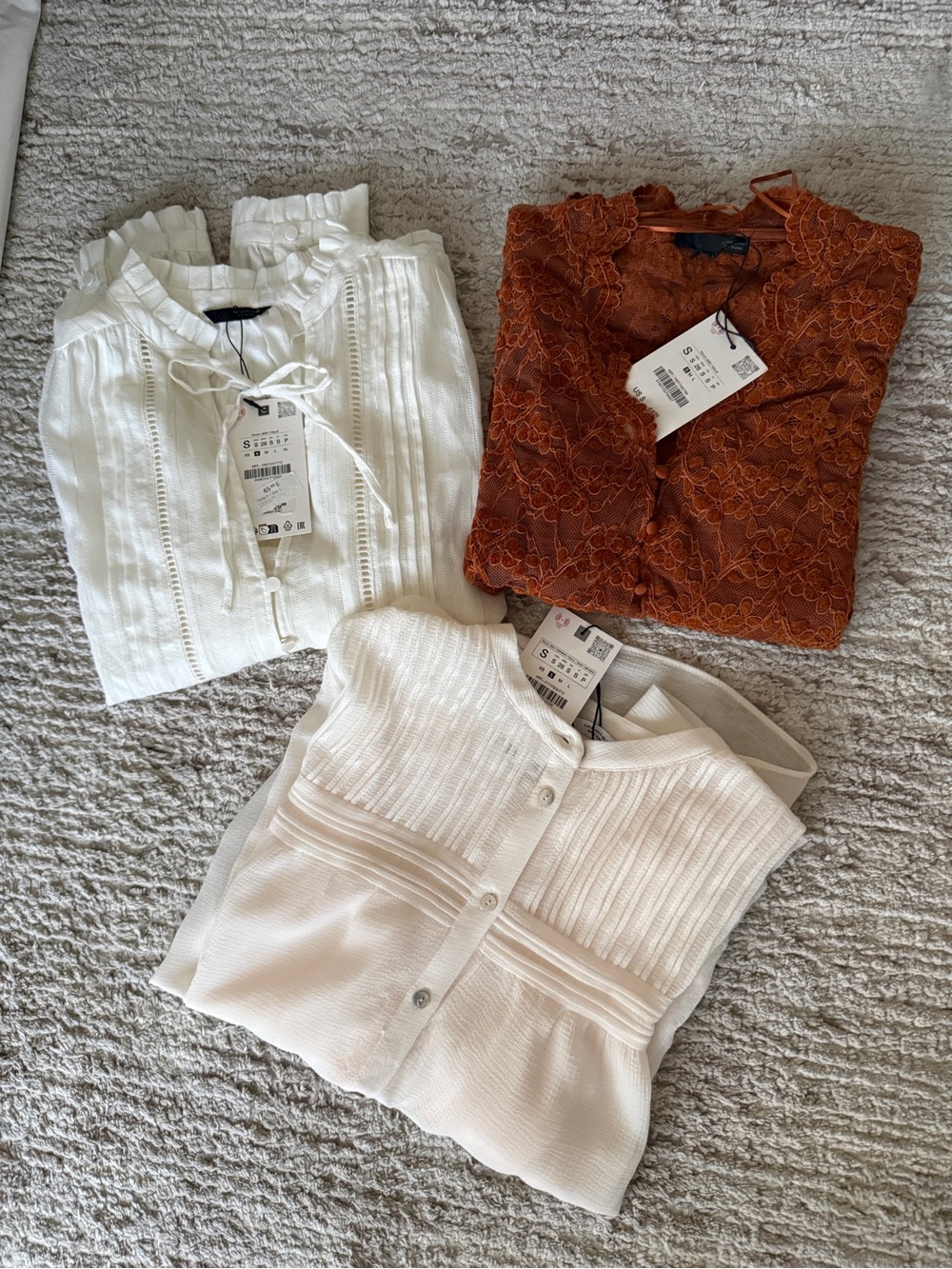Quick Sale: Women’s Lace & Knit Sweater Bundle — Rust and White